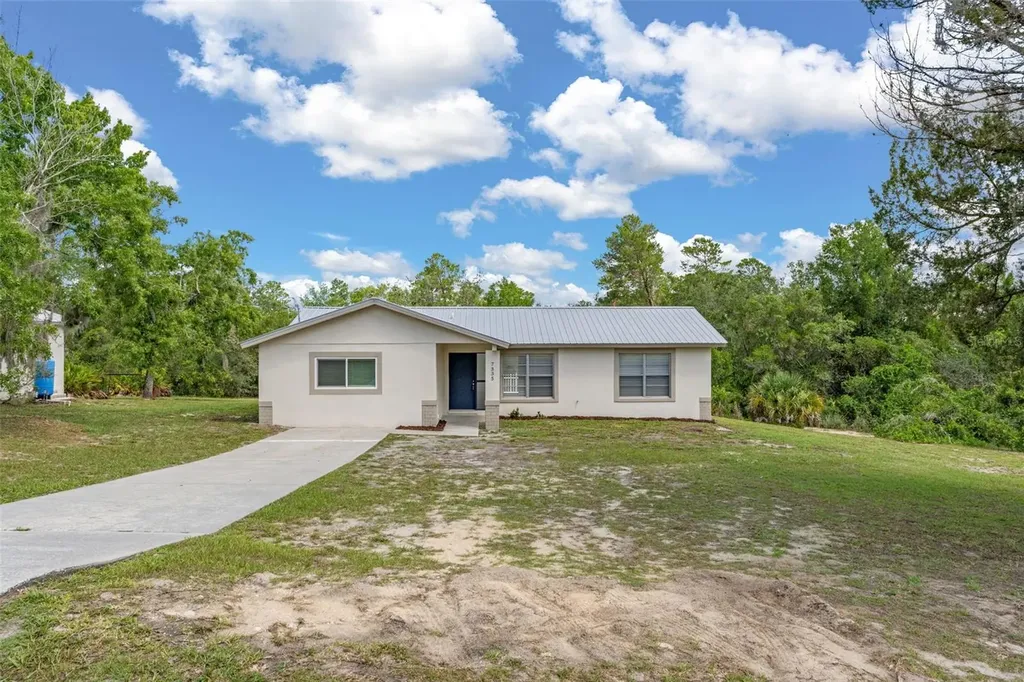 7335 Blackbird Avenue Weeki Wachee FL 34613