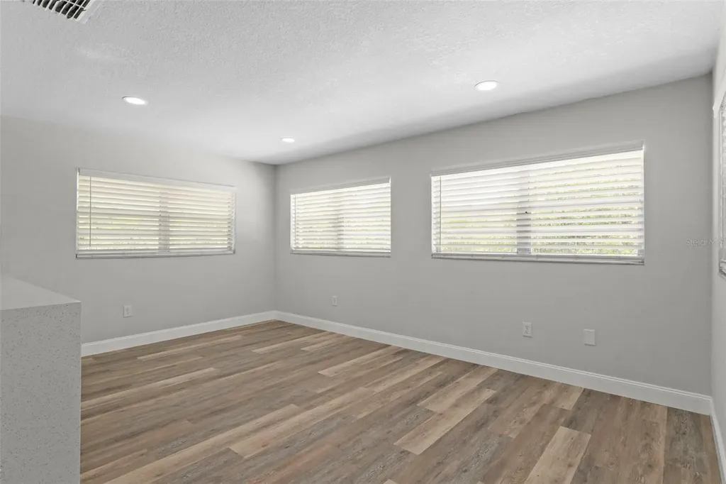 7335 Blackbird Avenue Weeki Wachee FL 34613