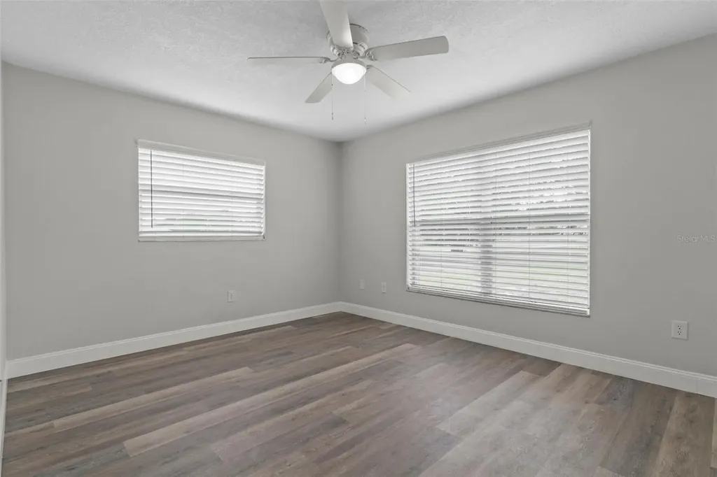 7335 Blackbird Avenue Weeki Wachee FL 34613