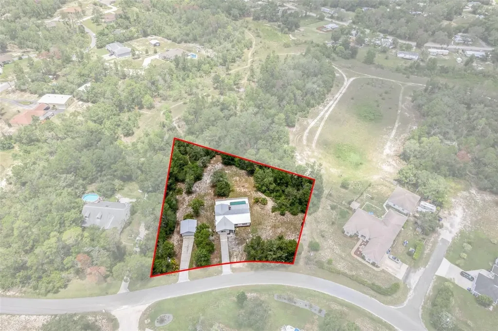 7335 Blackbird Avenue Weeki Wachee FL 34613