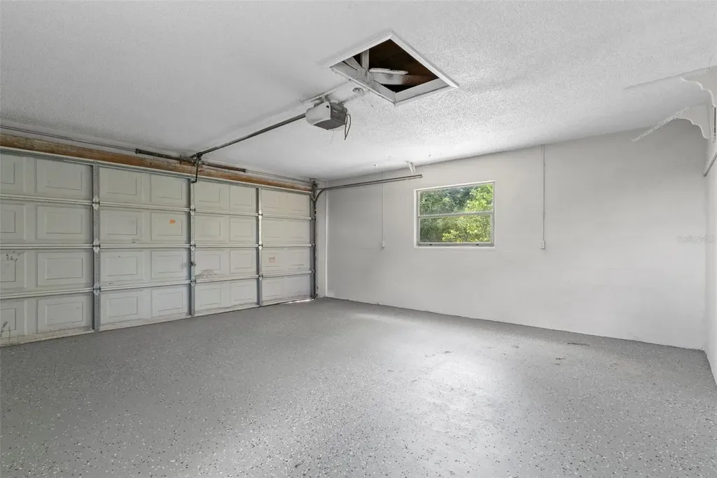 7335 Blackbird Avenue Weeki Wachee FL 34613