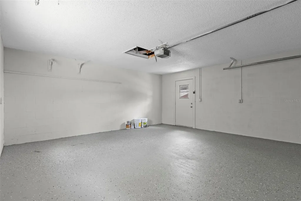 7335 Blackbird Avenue Weeki Wachee FL 34613