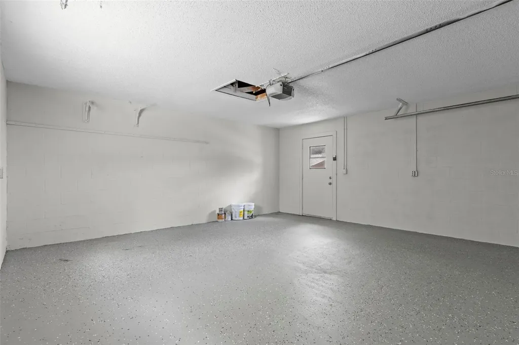 7335 Blackbird Avenue Weeki Wachee FL 34613