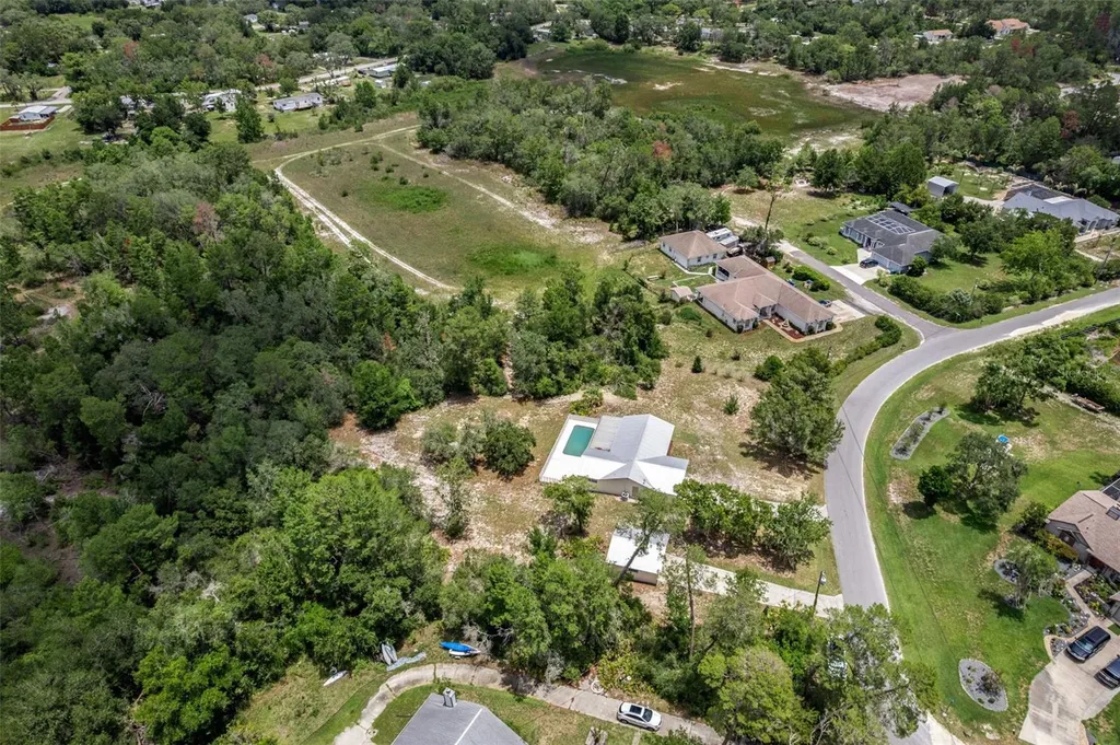 7335 Blackbird Avenue Weeki Wachee FL 34613