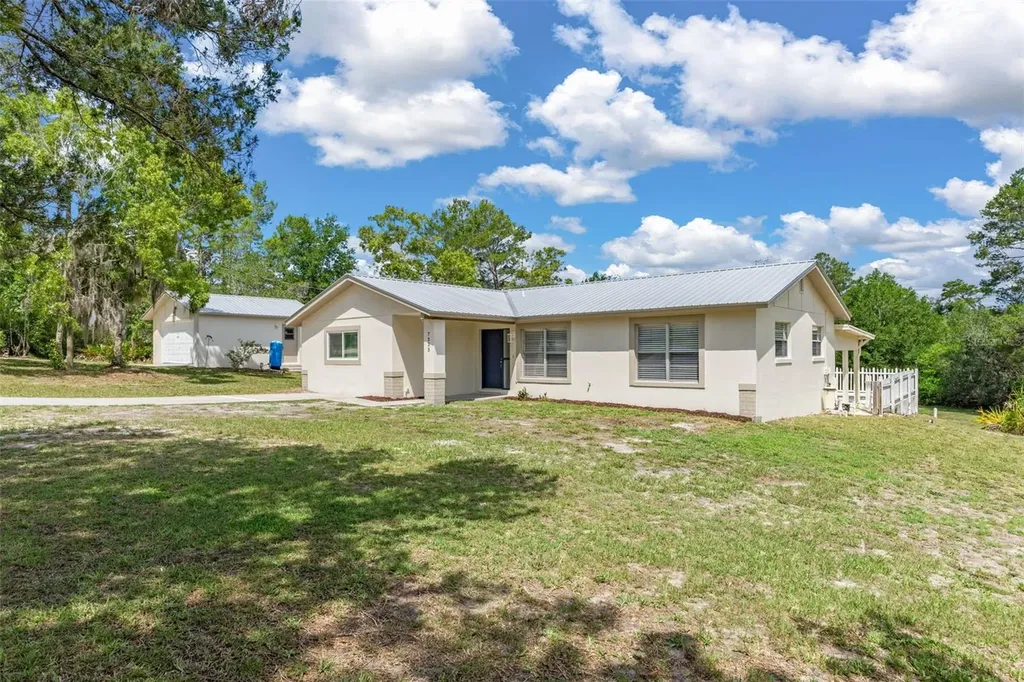 7335 Blackbird Avenue Weeki Wachee FL 34613