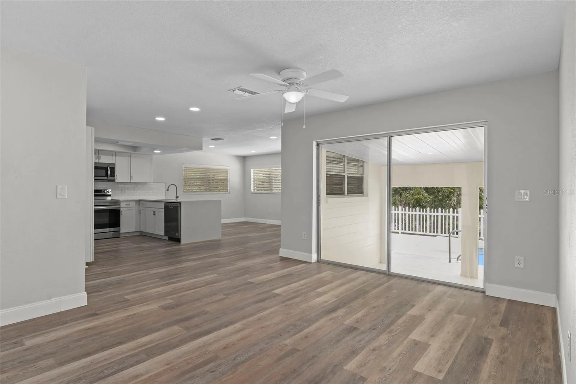 7335 Blackbird Avenue Weeki Wachee FL 34613