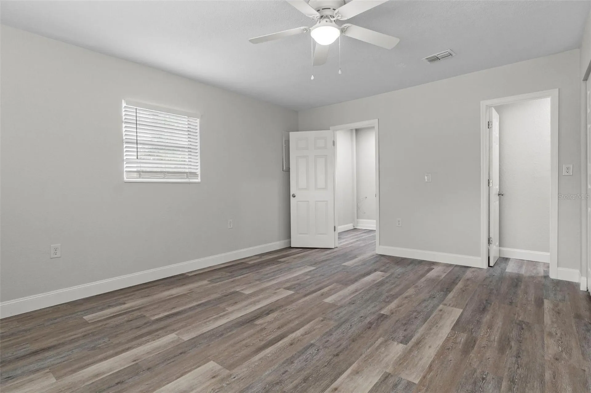 7335 Blackbird Avenue Weeki Wachee FL 34613