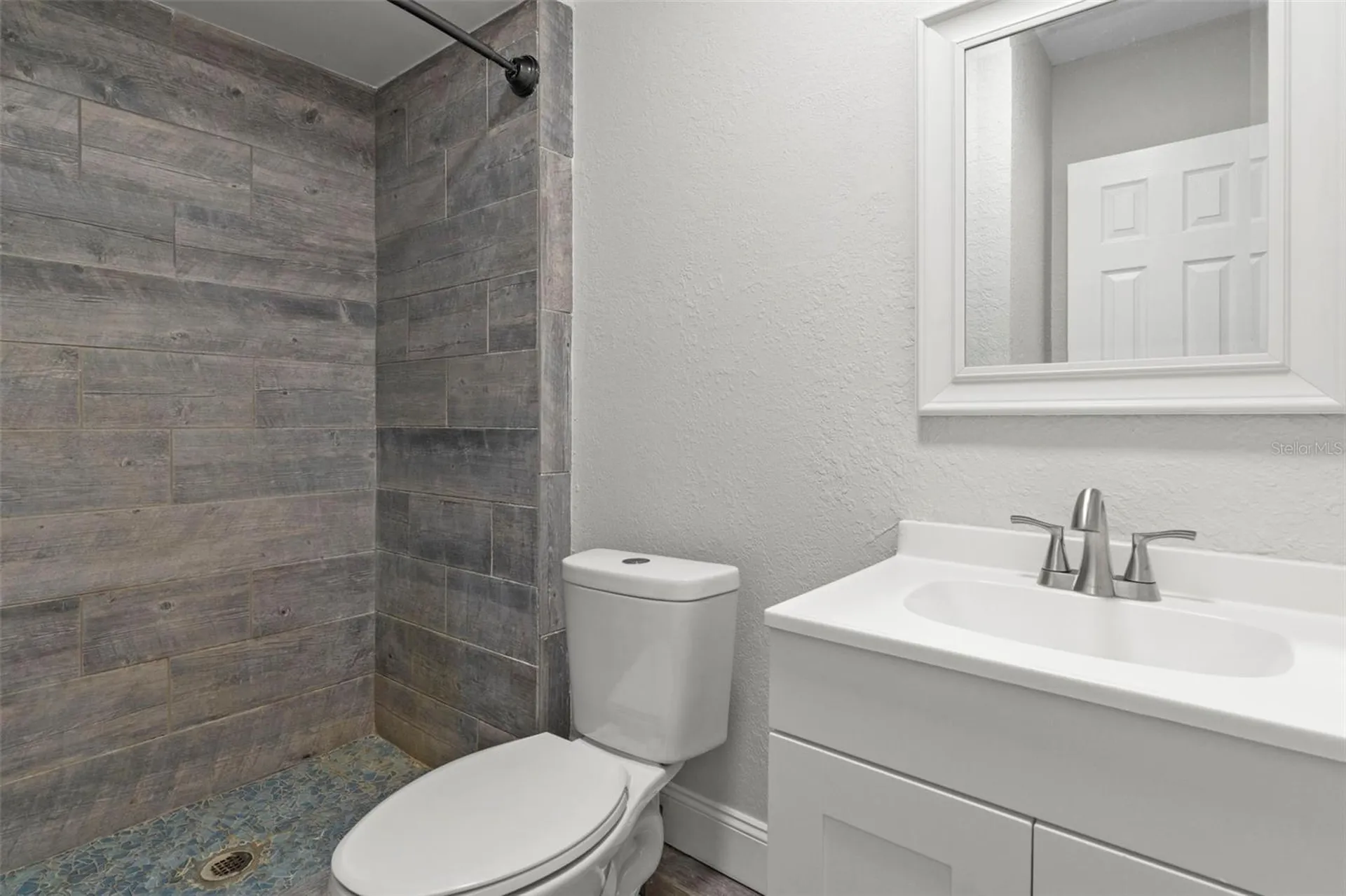 7335 Blackbird Avenue Weeki Wachee FL 34613