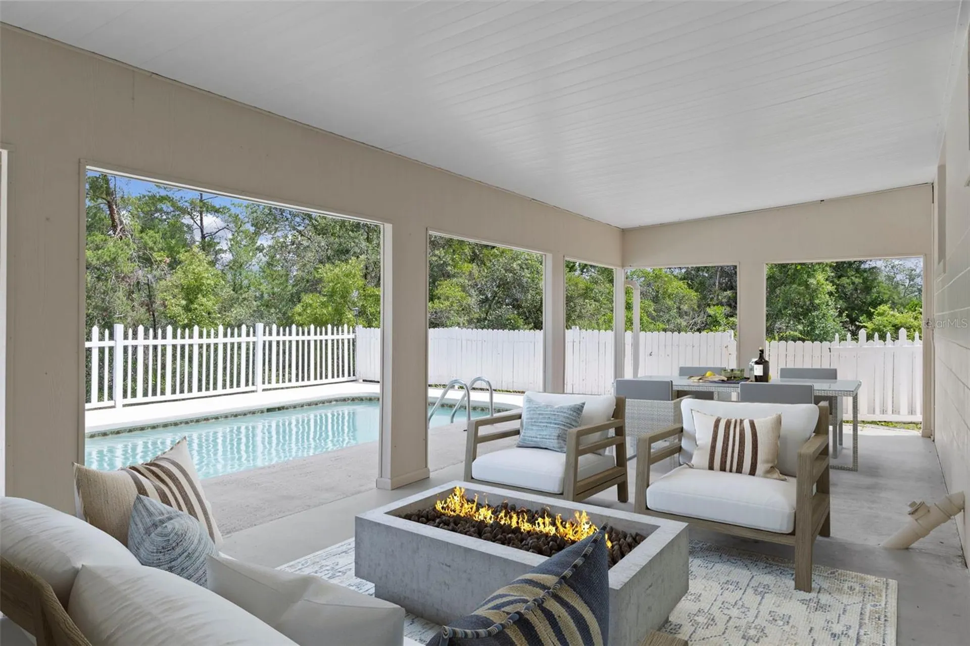 7335 Blackbird Avenue Weeki Wachee FL 34613