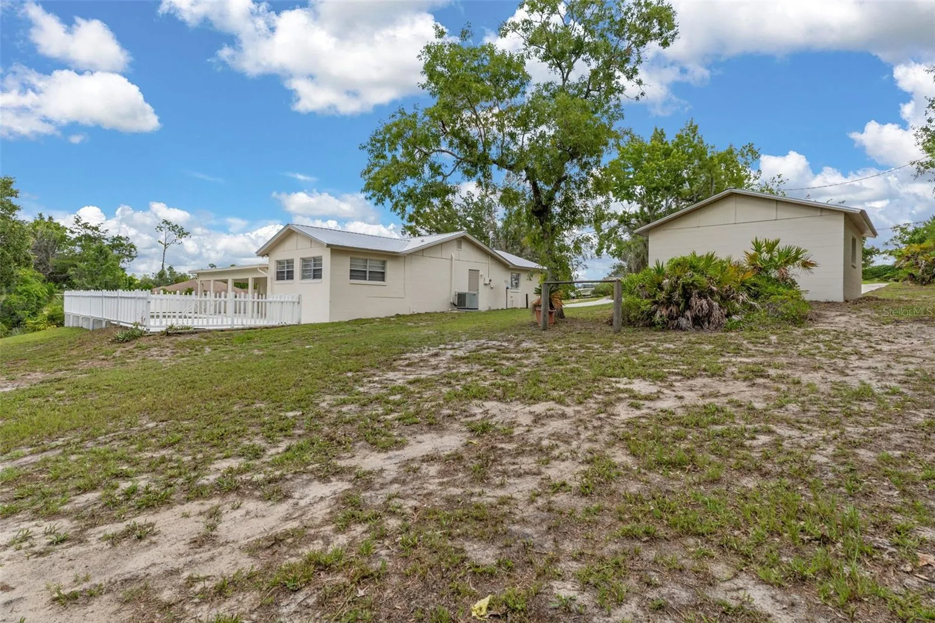 7335 Blackbird Avenue Weeki Wachee FL 34613