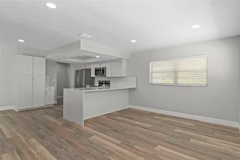 7335 Blackbird Avenue Weeki Wachee FL 34613
