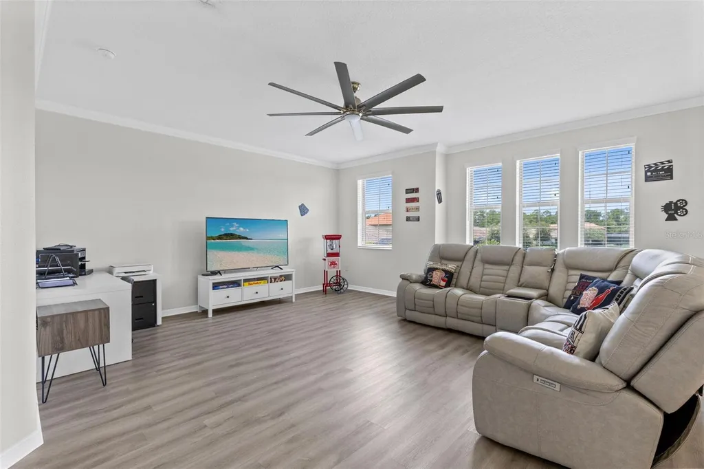 612 Via Isabelle Drive Debary FL 32713