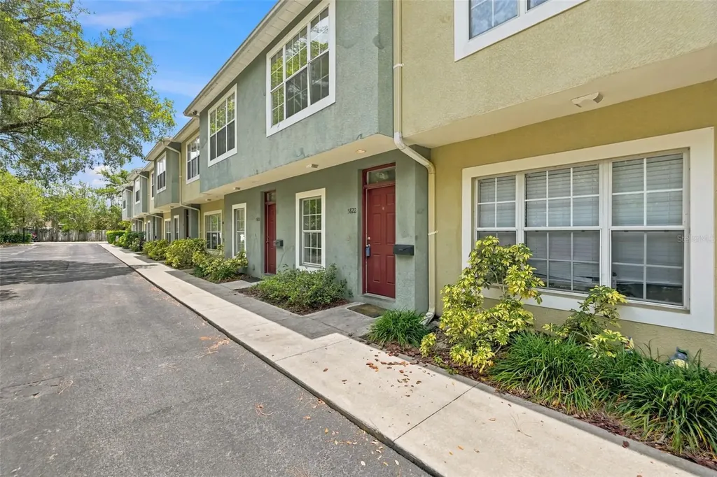5822 Nature Terrace Cove Tampa FL 33617