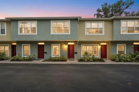 5822 Nature Terrace Cove Tampa FL 33617
