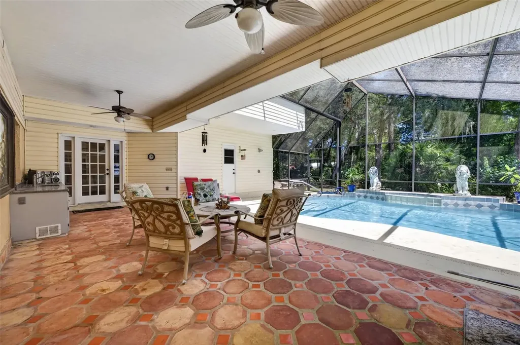 551 Rylane Street De Leon Springs FL 32130