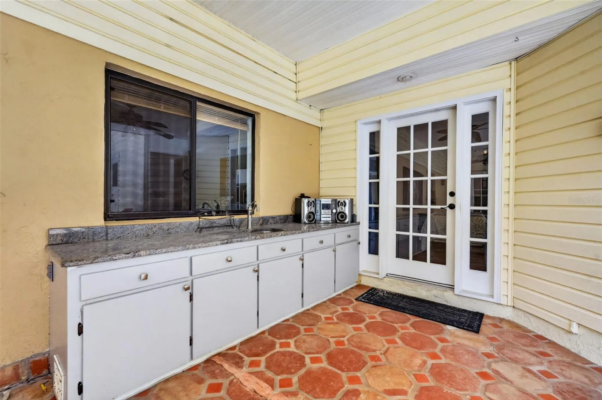 551 Rylane Street De Leon Springs FL 32130