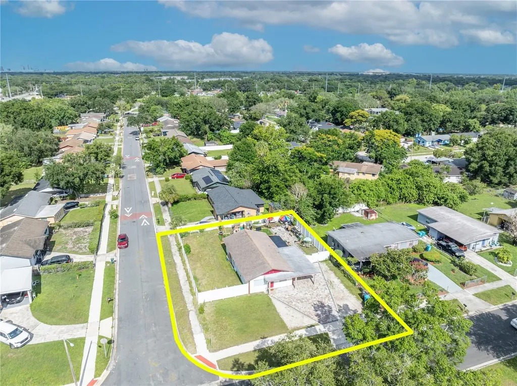1241 Deerock Drive Orlando FL 32811