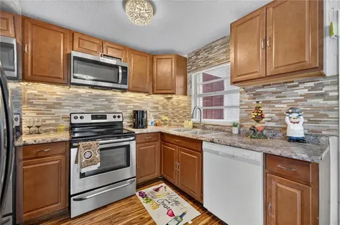 1241 Deerock Drive Orlando FL 32811