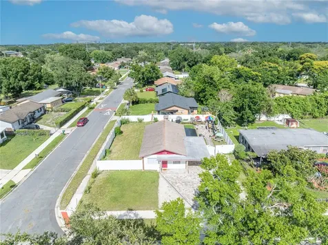 1241 Deerock Drive Orlando FL 32811