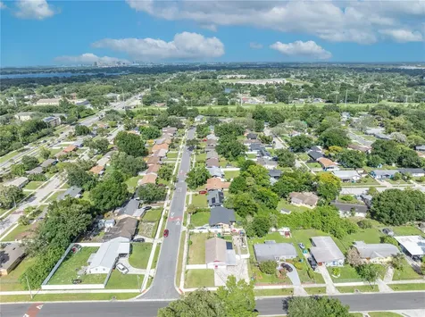 1241 Deerock Drive Orlando FL 32811