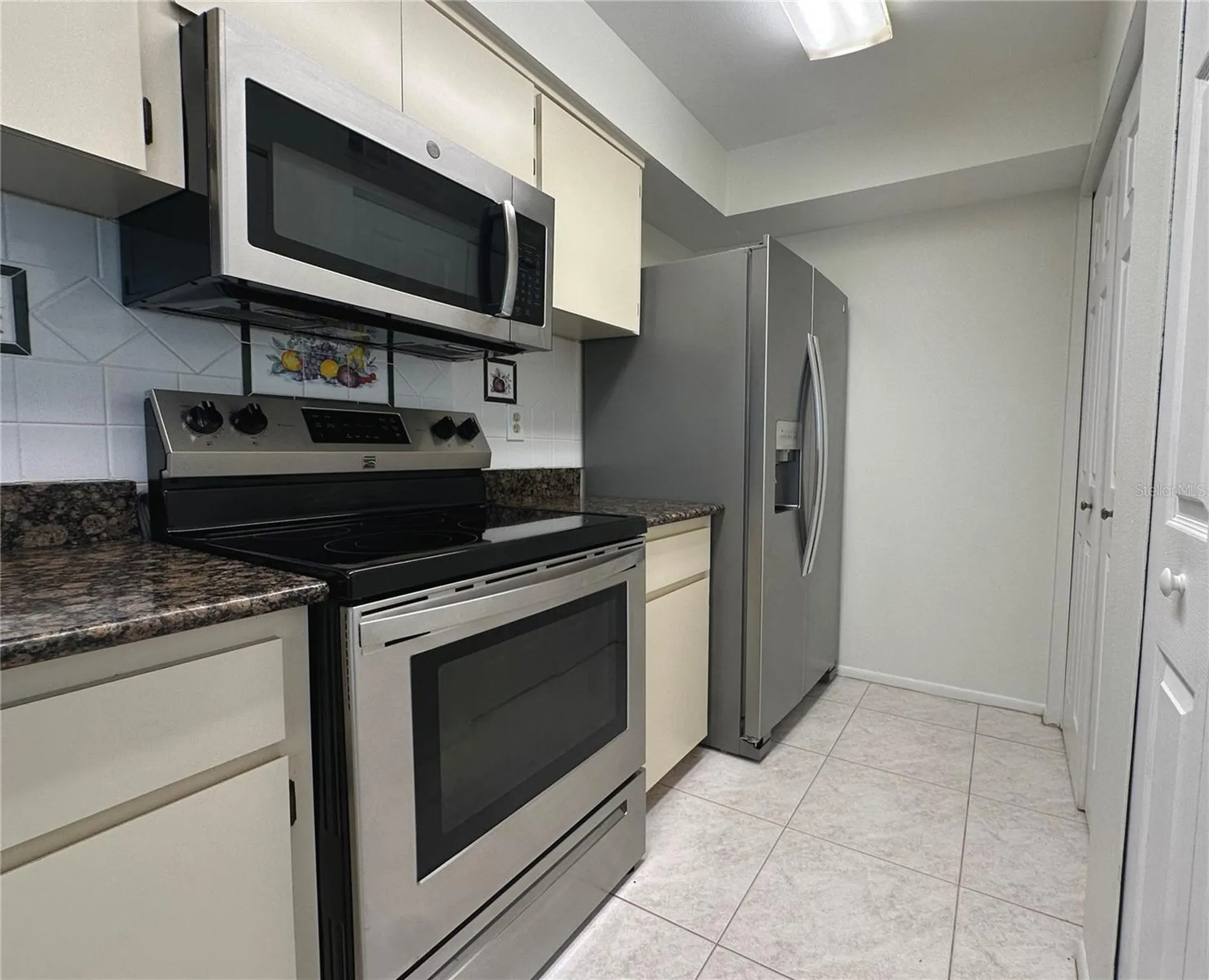 3004 Bonaventure Circle Palm Harbor FL 34684