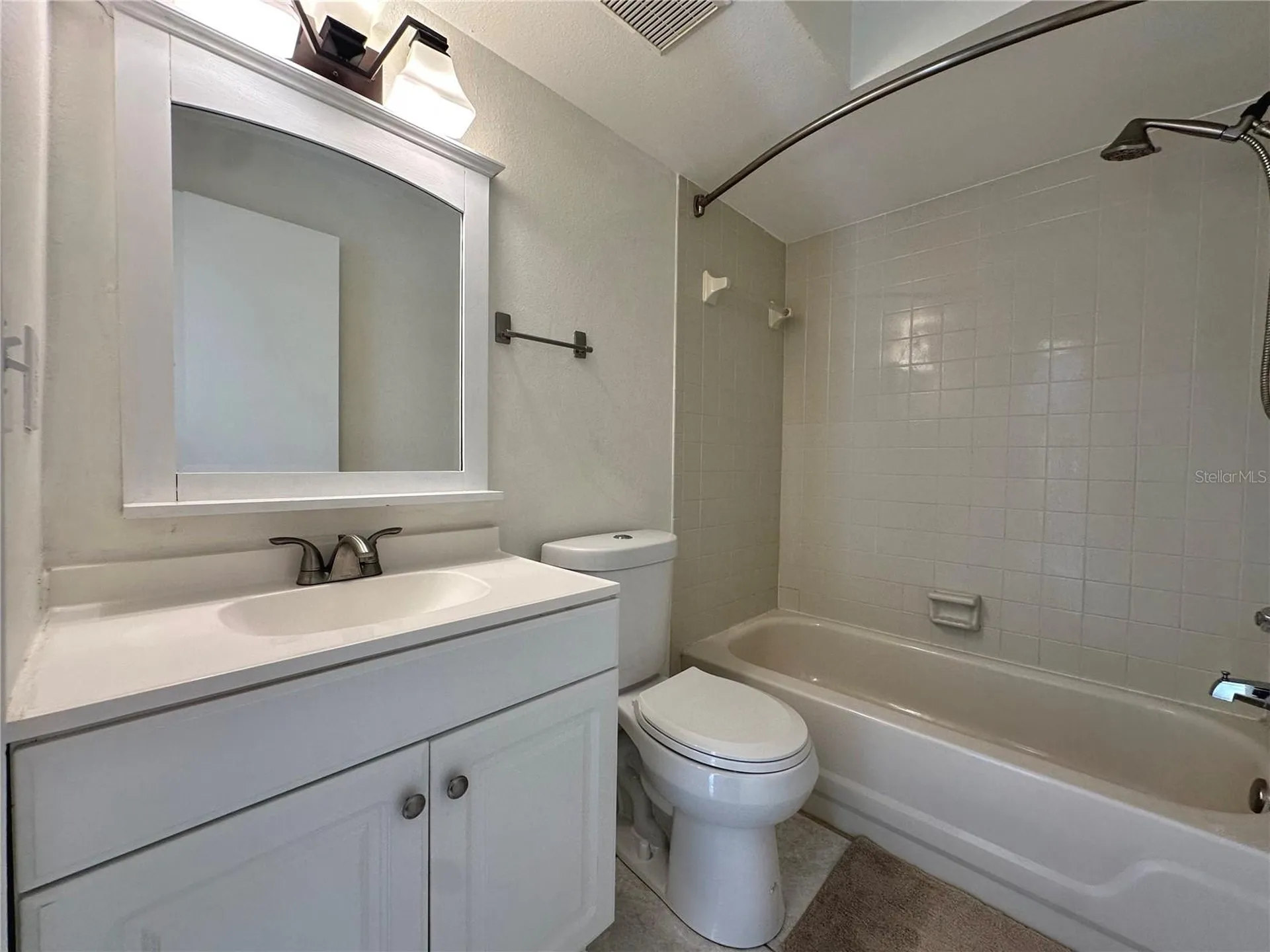 3004 Bonaventure Circle Palm Harbor FL 34684