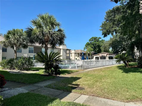 3004 Bonaventure Circle Palm Harbor FL 34684