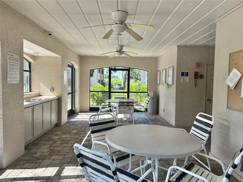 3004 Bonaventure Circle Palm Harbor FL 34684