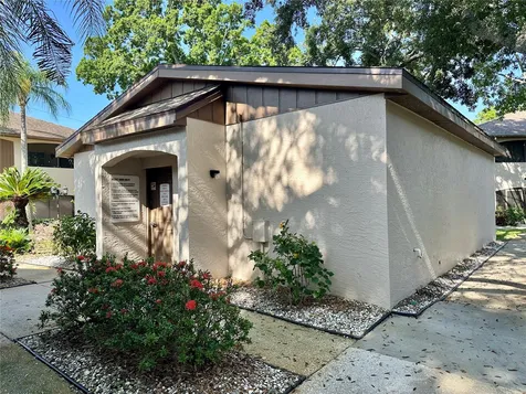 3004 Bonaventure Circle Palm Harbor FL 34684