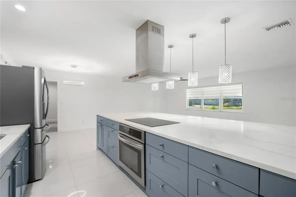 608 Overhill Drive Brandon FL 33511