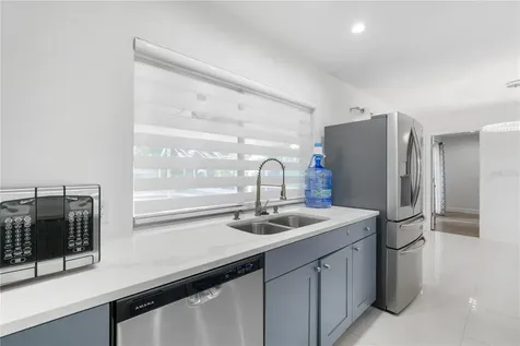608 Overhill Drive Brandon FL 33511