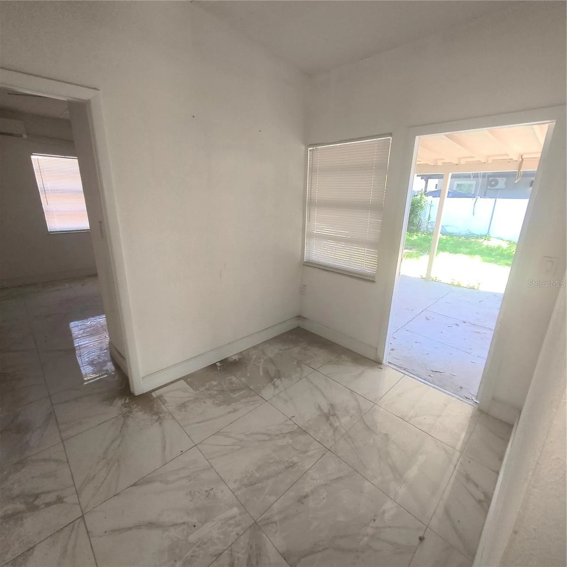 7002 Blossom Avenue Tampa FL 33614