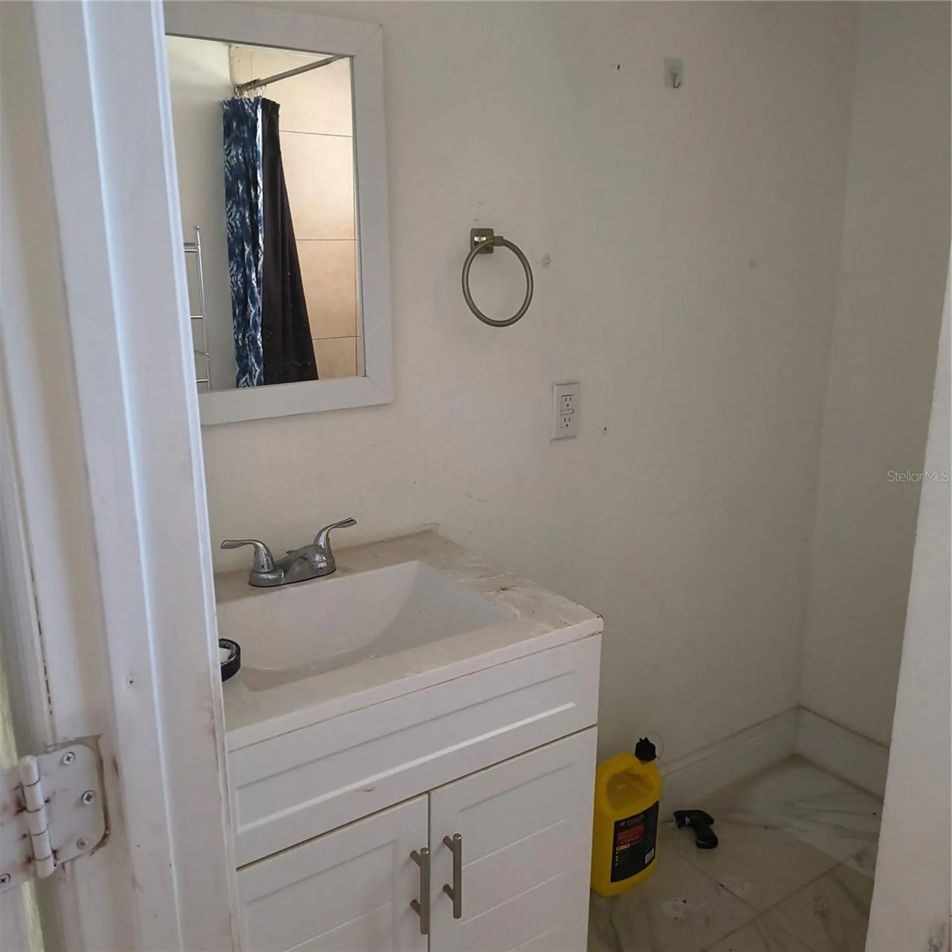 7002 Blossom Avenue Tampa FL 33614