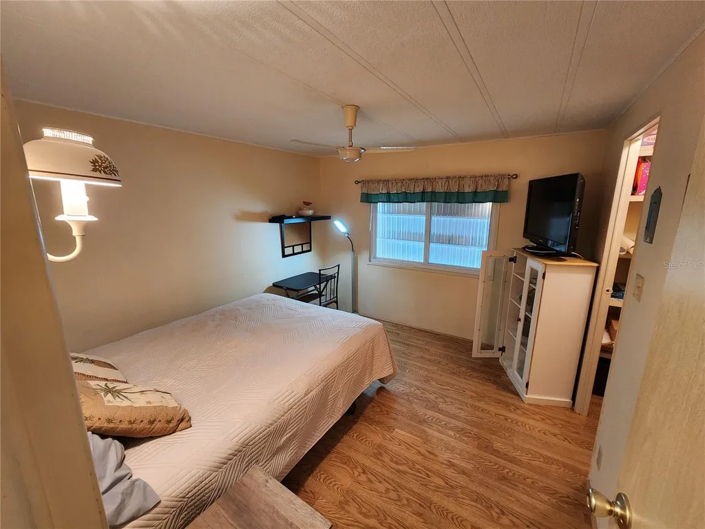 808 53rd Avenue E Bradenton FL 34203