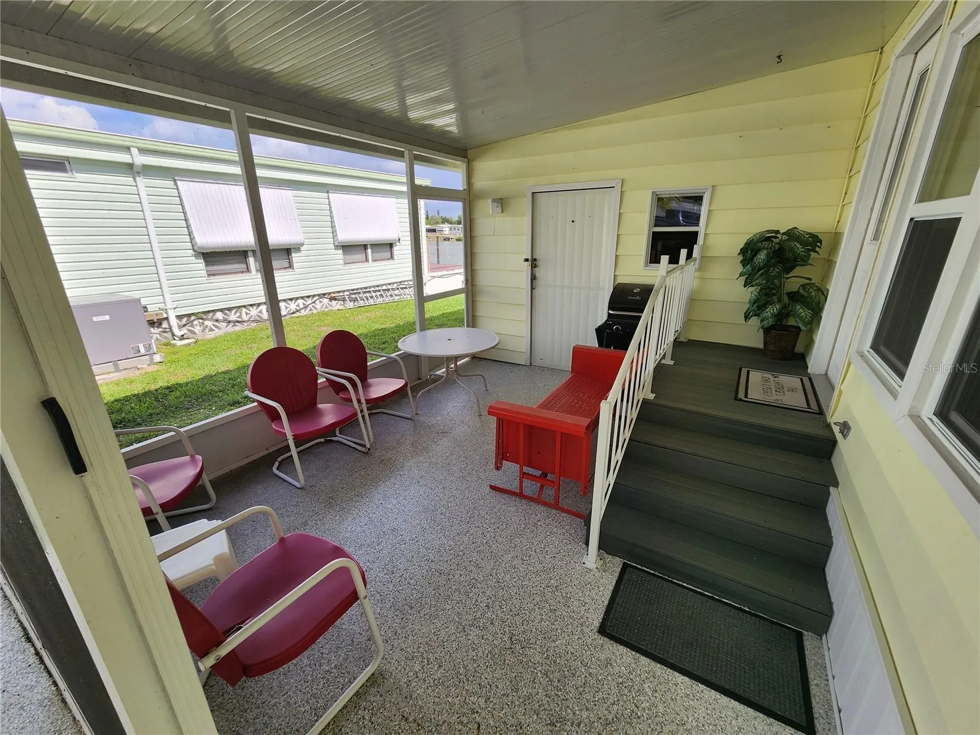808 53rd Avenue E Bradenton FL 34203