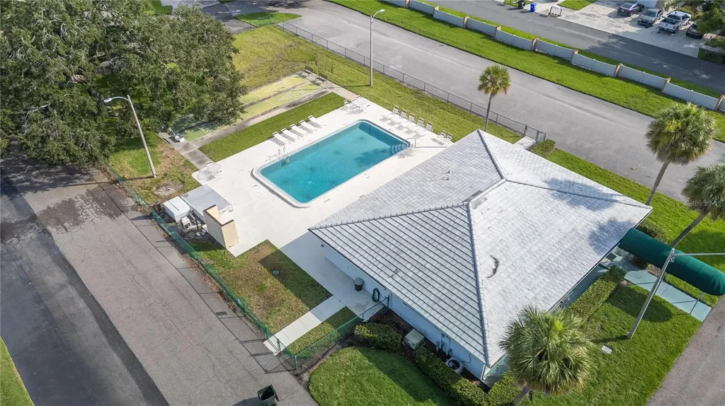 616 Cottage Lane Lakeland FL 33803