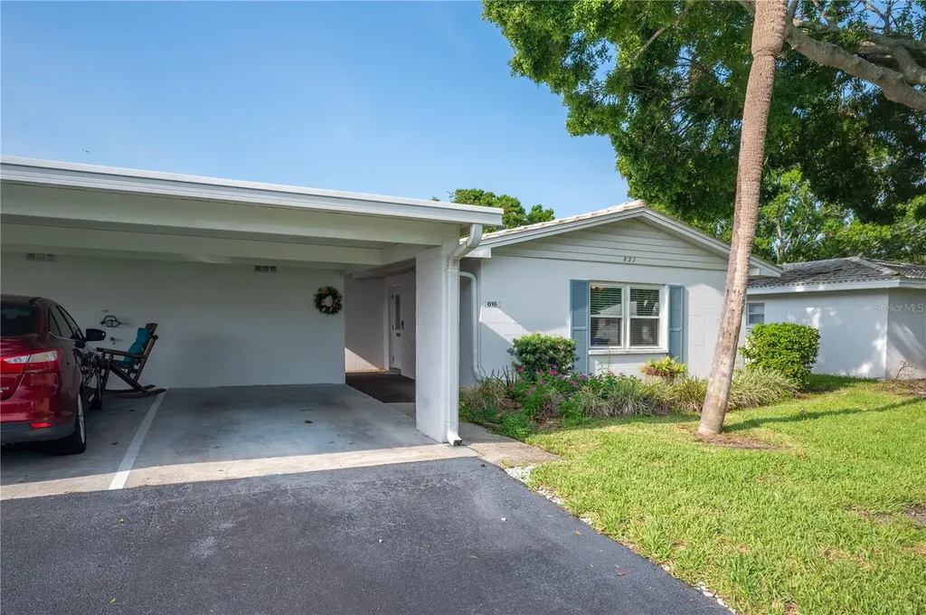 616 Cottage Lane Lakeland FL 33803