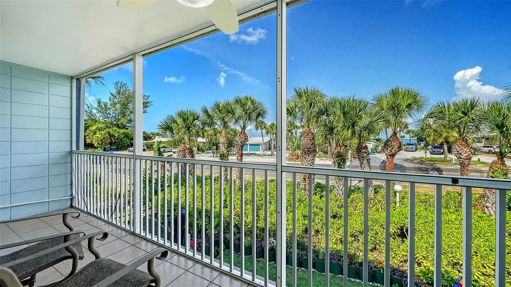 2850 Gulf Of Mexico Drive Longboat Key FL 34228
