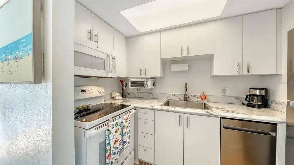 2850 Gulf Of Mexico Drive Longboat Key FL 34228
