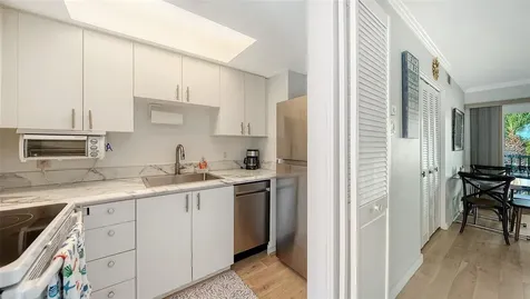 2850 Gulf Of Mexico Drive Longboat Key FL 34228