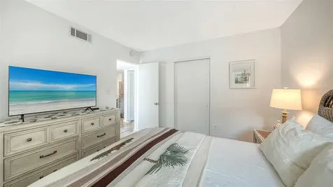 2850 Gulf Of Mexico Drive Longboat Key FL 34228