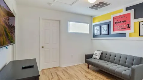 430 Las Fuentes Drive Kissimmee FL 34746