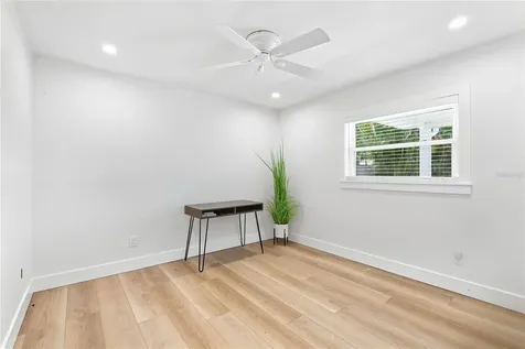 206 73rd Street NW Bradenton FL 34209