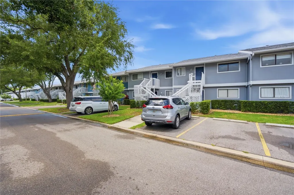 6033 34th Street W Bradenton FL 34210