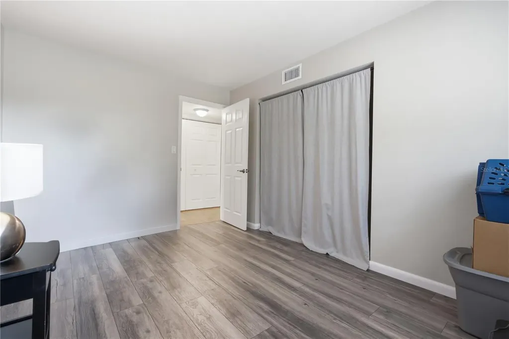 6033 34th Street W Bradenton FL 34210