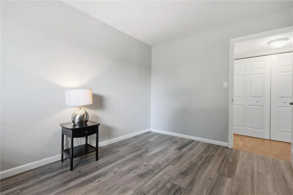6033 34th Street W Bradenton FL 34210