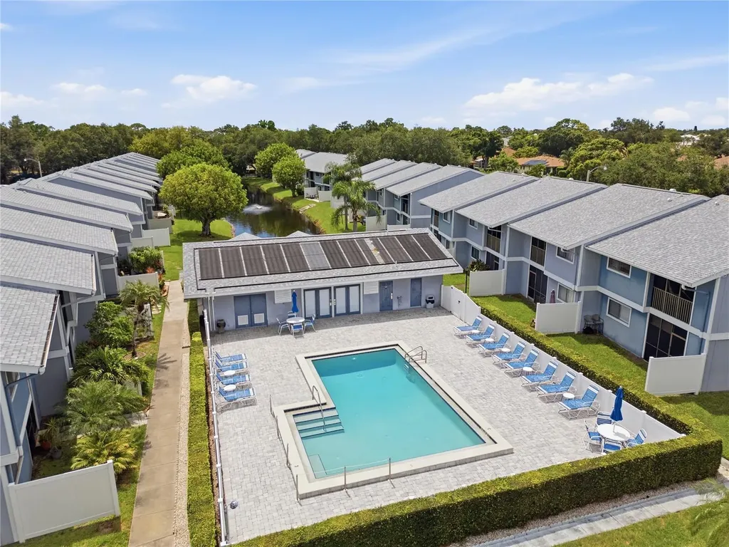 6033 34th Street W Bradenton FL 34210