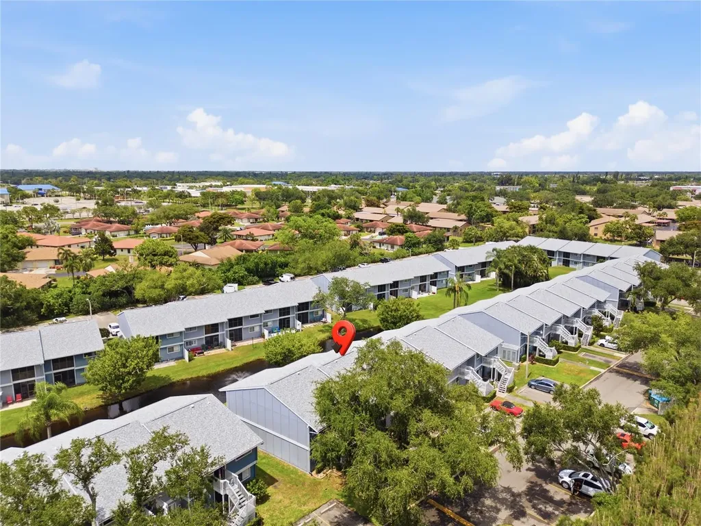 6033 34th Street W Bradenton FL 34210