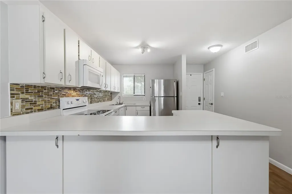 6033 34th Street W Bradenton FL 34210