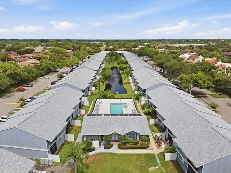 6033 34th Street W Bradenton FL 34210